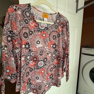 Ruby Rd. Peach/ coral and Black Floral Women's Blouse